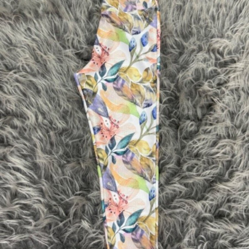 PESCADORA BLANCA CON FLORES