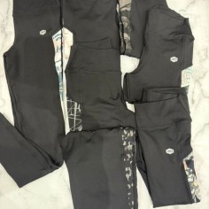 CALZA NEGRA CON RECORTES COMB