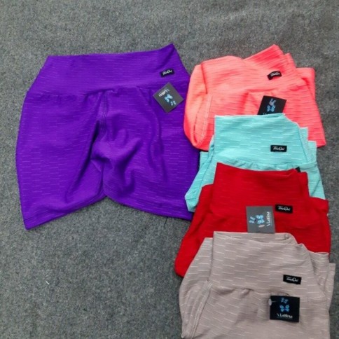 SHORT TEXTURADO TIME