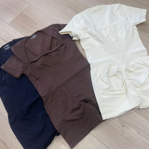 CATSUIT MANGAS CORTAS