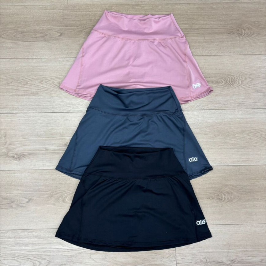 POLLERA NIKE O ALO AJUSTADA