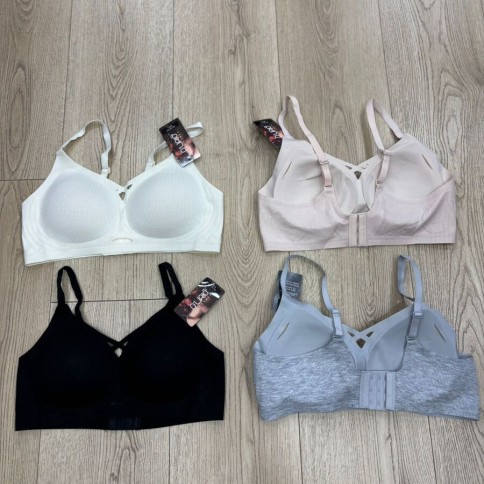 TOP SIN COSTURA BROCHE ATRAS