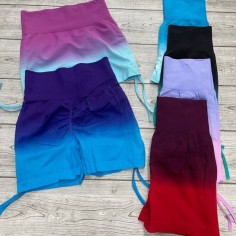 SHORT SEAMLESS CON CORDON