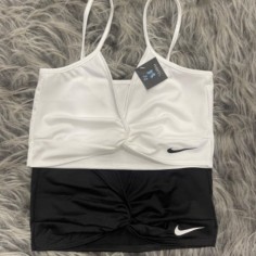TOP NUDO NIKE