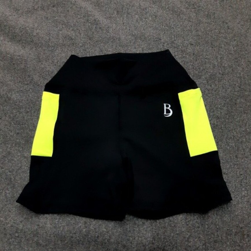 SHORT BOLSILLO CON FLUOR