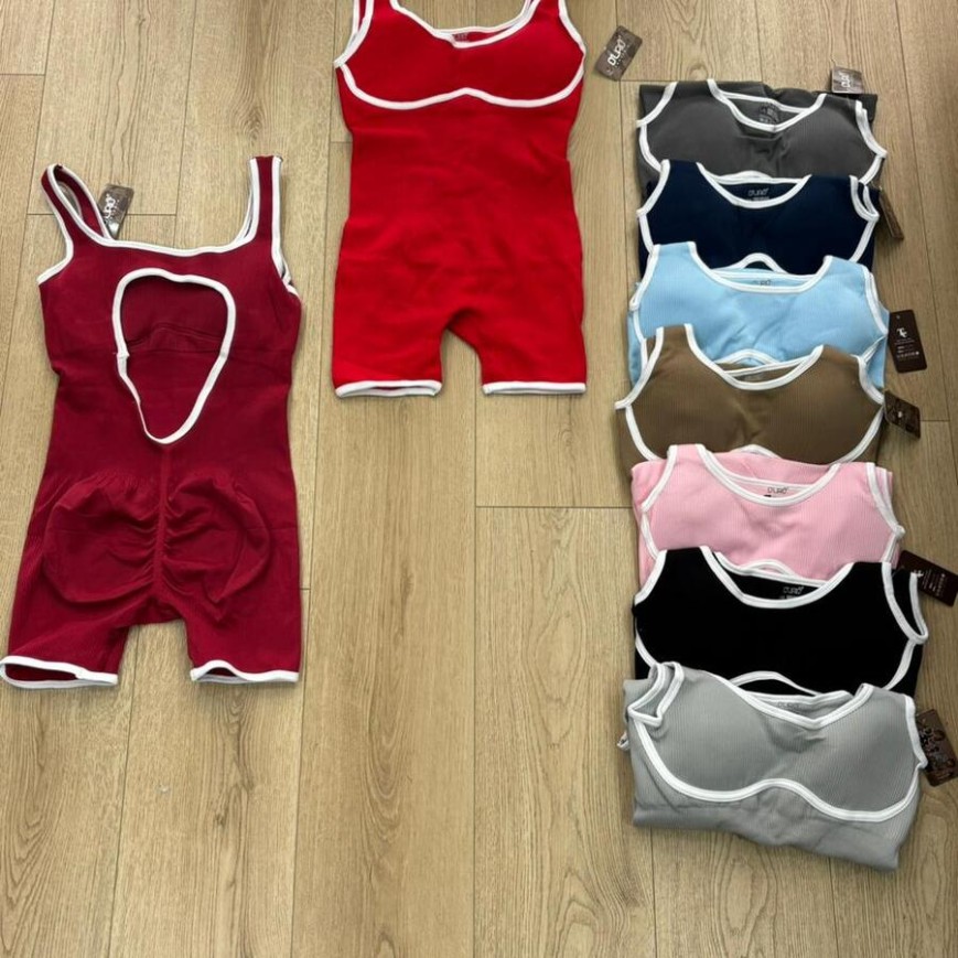 CATSUIT CON BORDE Y FRUNCE