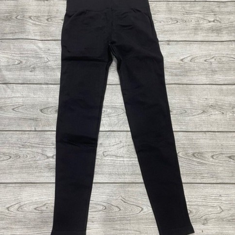 CALZA SEAMLESS NEGRA BASICA