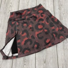 POLLERA MILITAR ROJO Y NEGRO