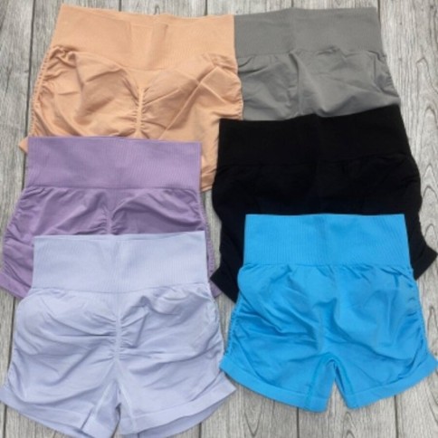 short fruncido atras y costados seamless