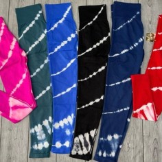 CALZA CON MANCHAS TIRAS BLANCAS