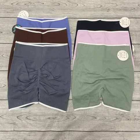 SHORT SEAMLESS CON BORDE