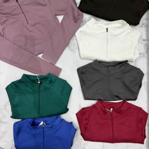 CROP MEDIO CIERRE CONJ