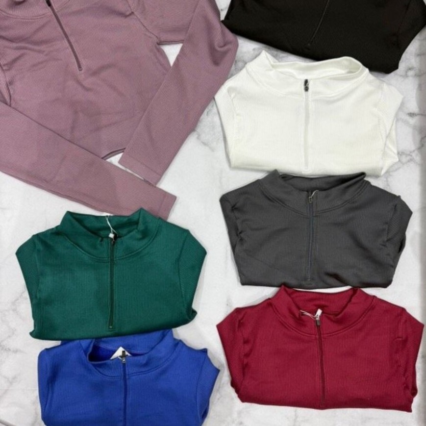 CROP MEDIO CIERRE CONJ