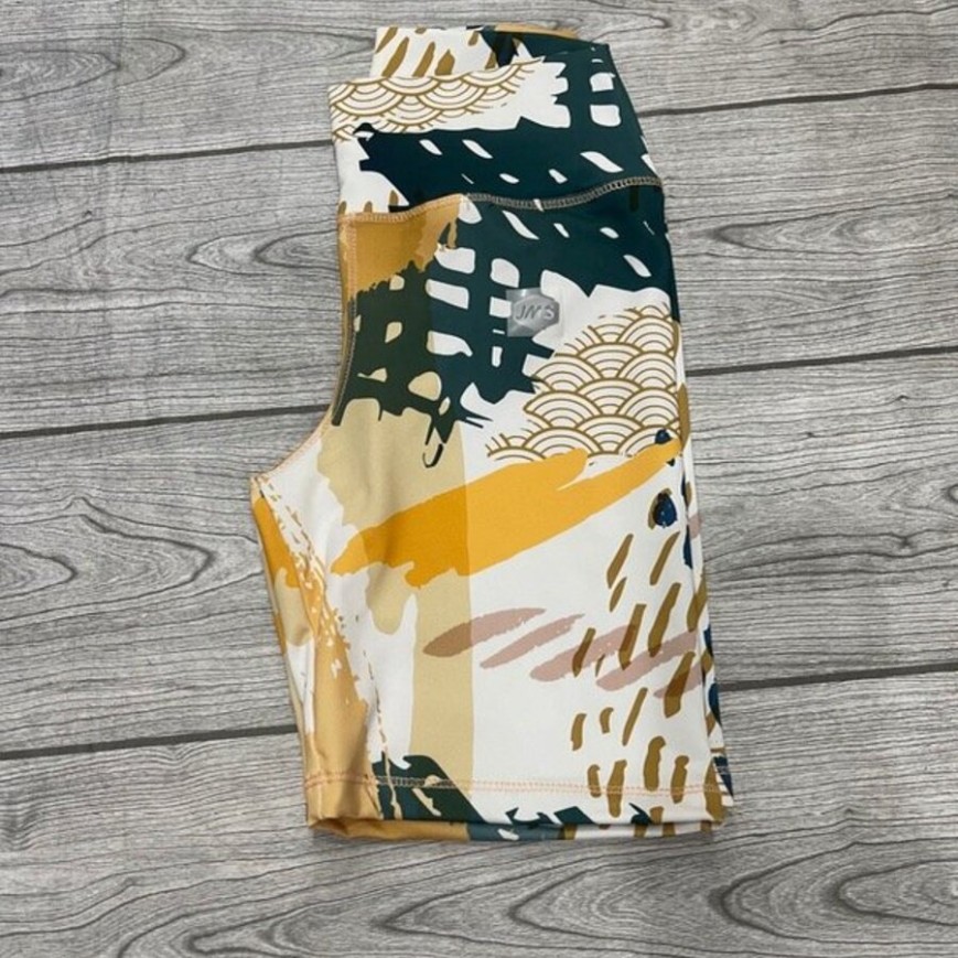 CICLISTA CON AMARILLO