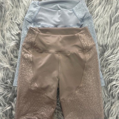 CICLISTA VOYCAM GOFRADA RECORTES LISOS