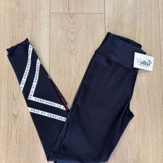 CALZA CLV NEGRA CON ROJO ATRAS