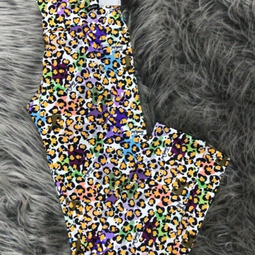 calza prin multicolor