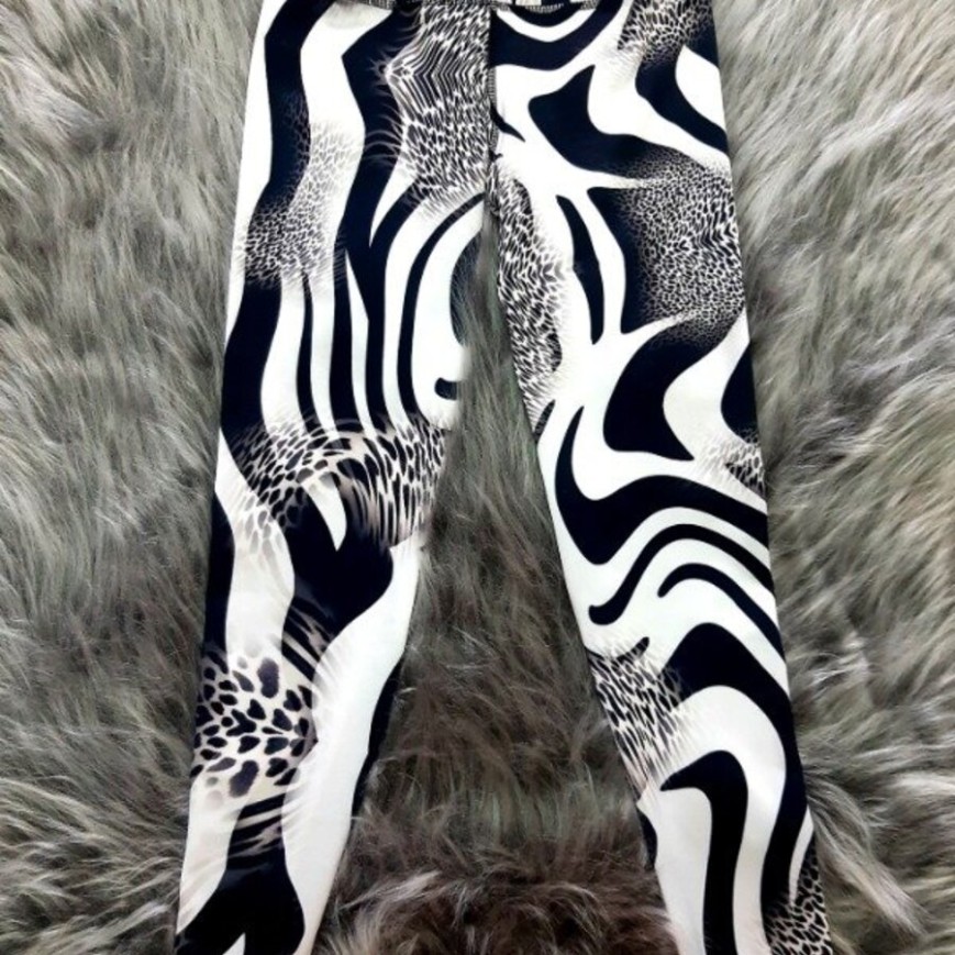 CALZA BLANCA CLV BLANCA CON NEGRA PRIN CEBRA