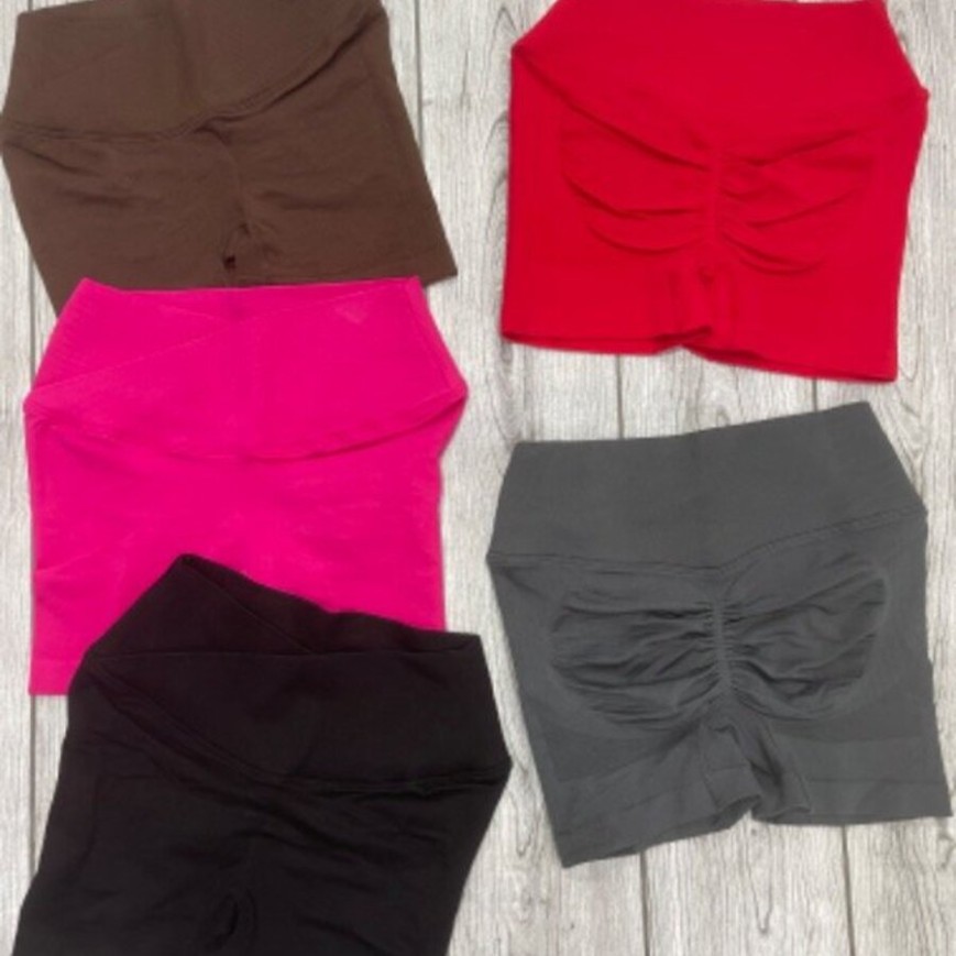 SHORT EN V ADELANTE SEAMLESS