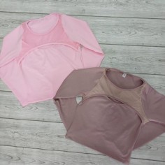 REMERA CON TUL ARRIBA MANGAS LARGAS