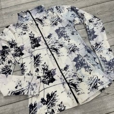 CAMPERA CLARA CON AZUL