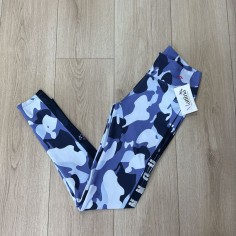 CALZA CAMUFLADA GRIS CELESTE