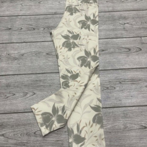 PESCADORA HOJAS VERDES CLARAS Y GRIS