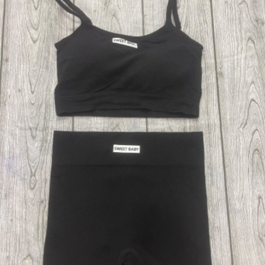 SHORT SEAMLESS SWEET