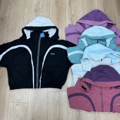 CAMPERA IMPERMEABLE COMBINADA