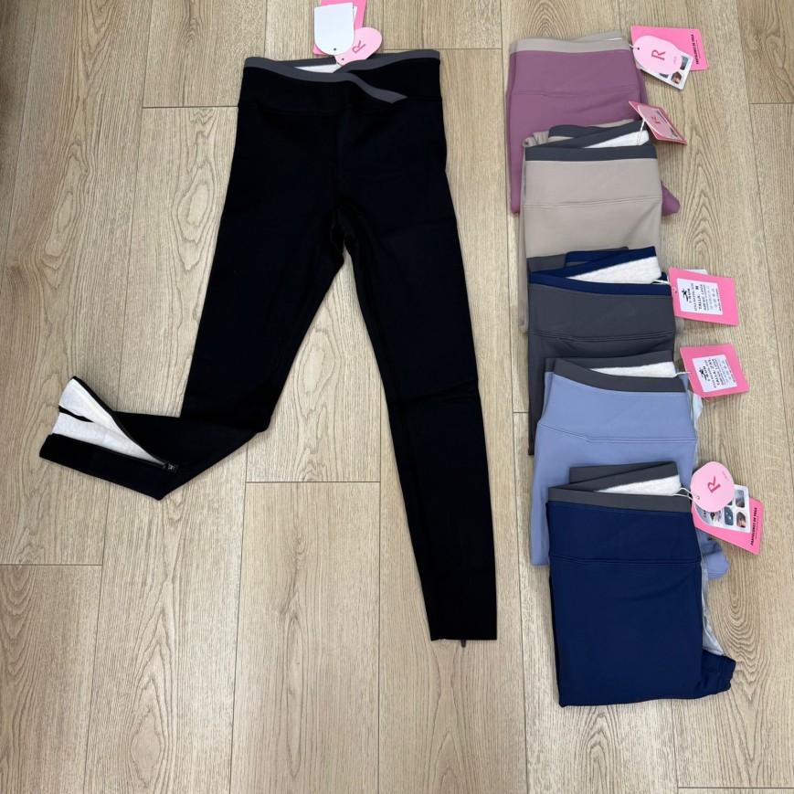 CALZA YOGA IMPERMEABLE CINTURA V LEVANTA COLA