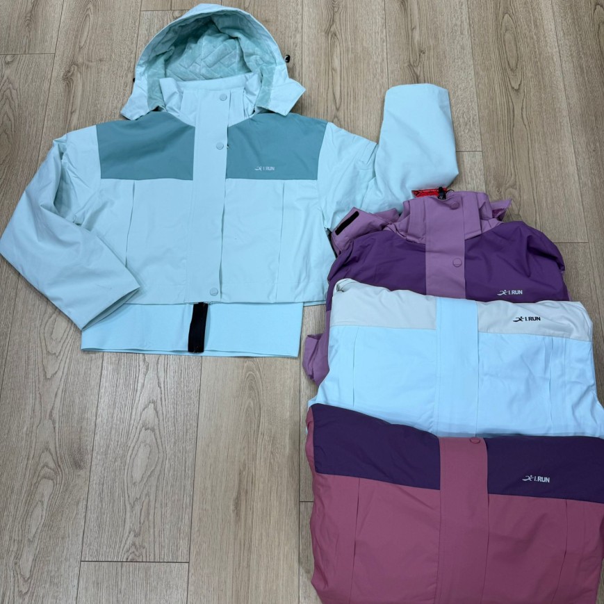 CAMPERA FRESA IMPERMEABLE