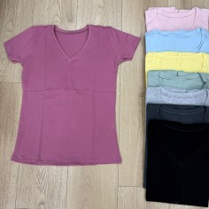 REMERA EN V