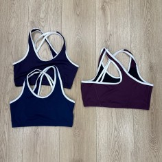 TOP BORDE BLANCO LISO