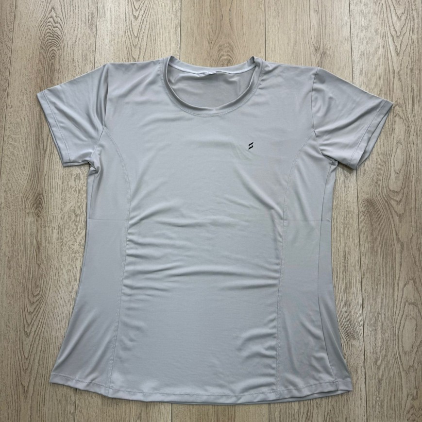 REMERA LYCRA SILVIA