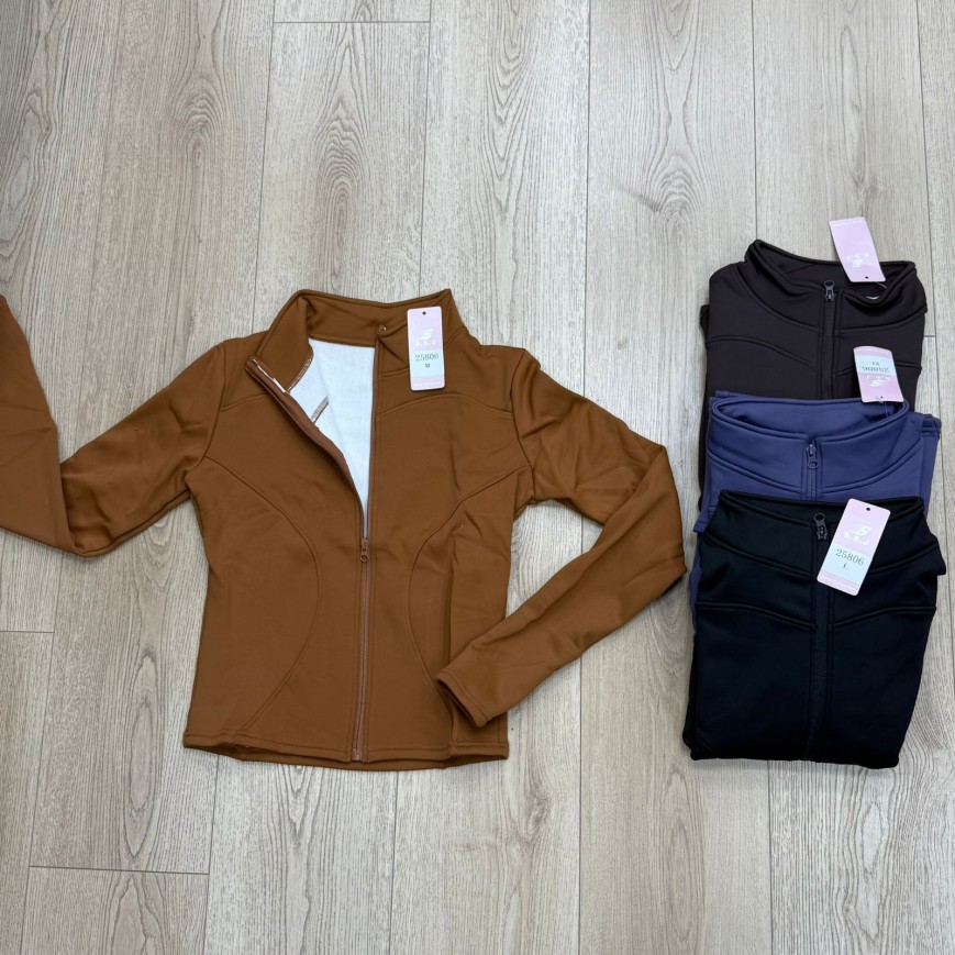 CAMPERA CORDERITO DENTRO AL CUERPO