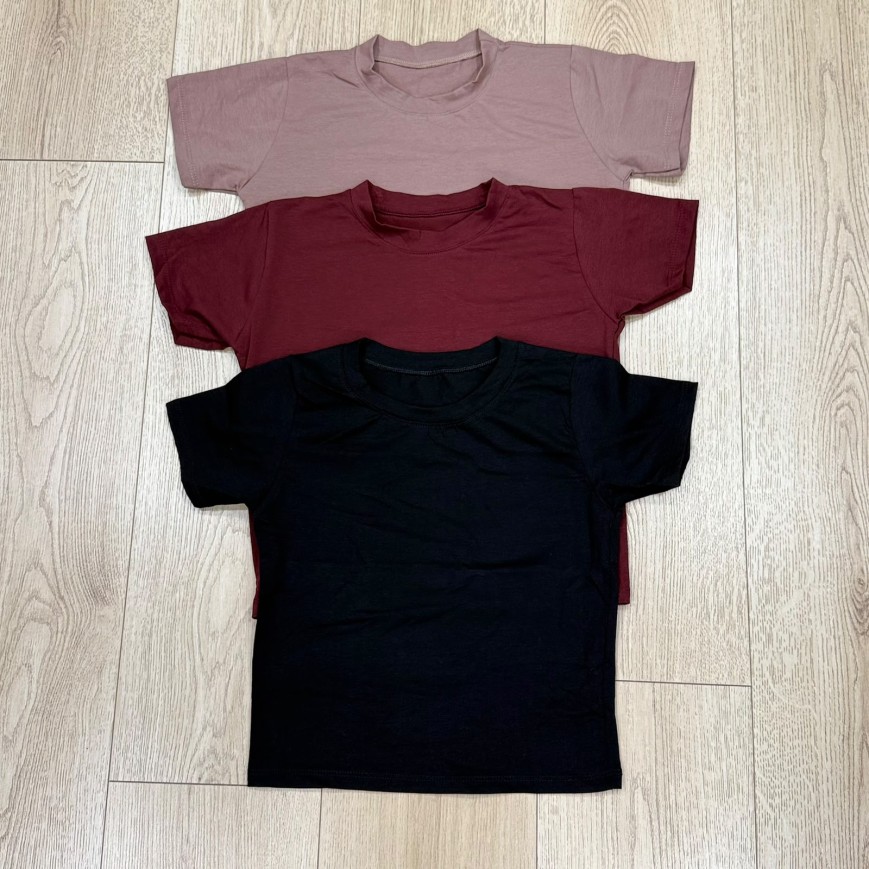 REMERA CROP MODAL