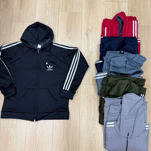 CAMPERA ADIDAS PLUSH DENTRO