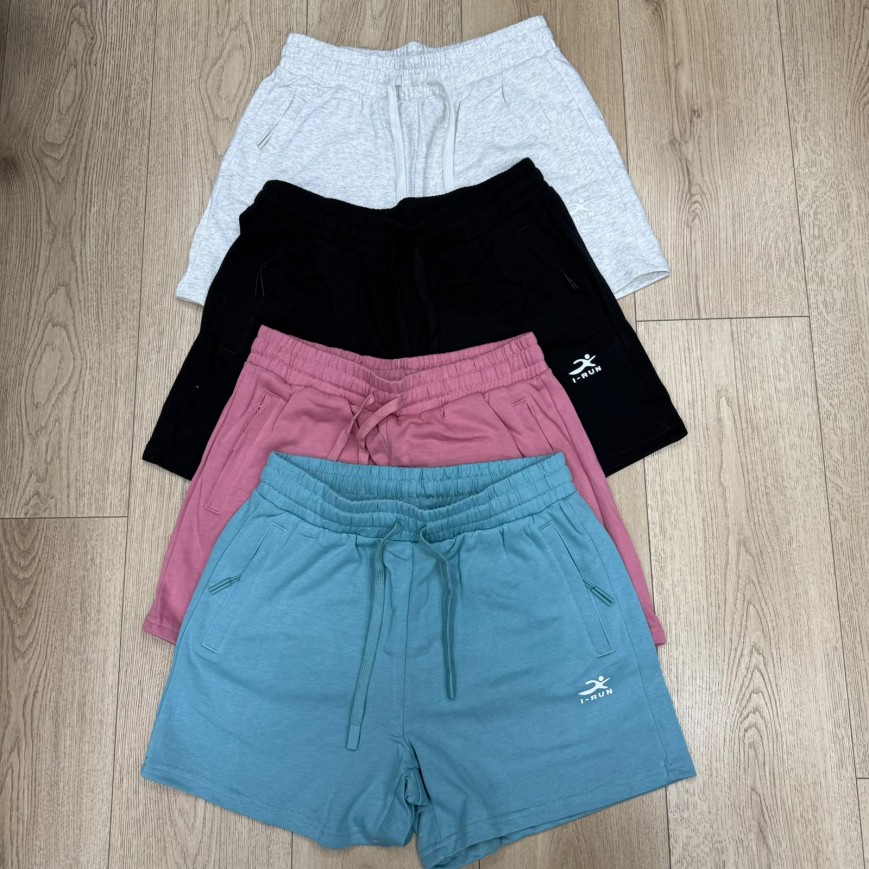 SHORT OVER TIFFANY