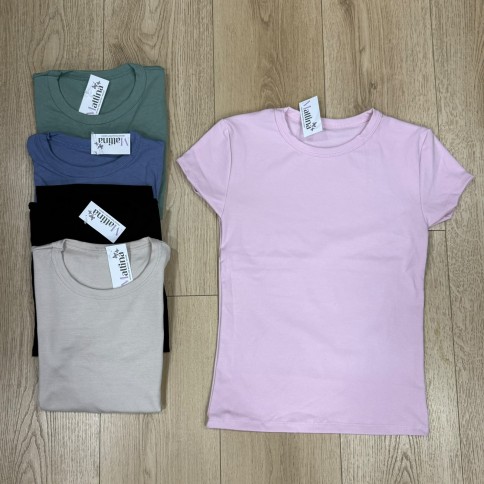 REMERA ALGODON CUELLO REDONDO AL CUERPO