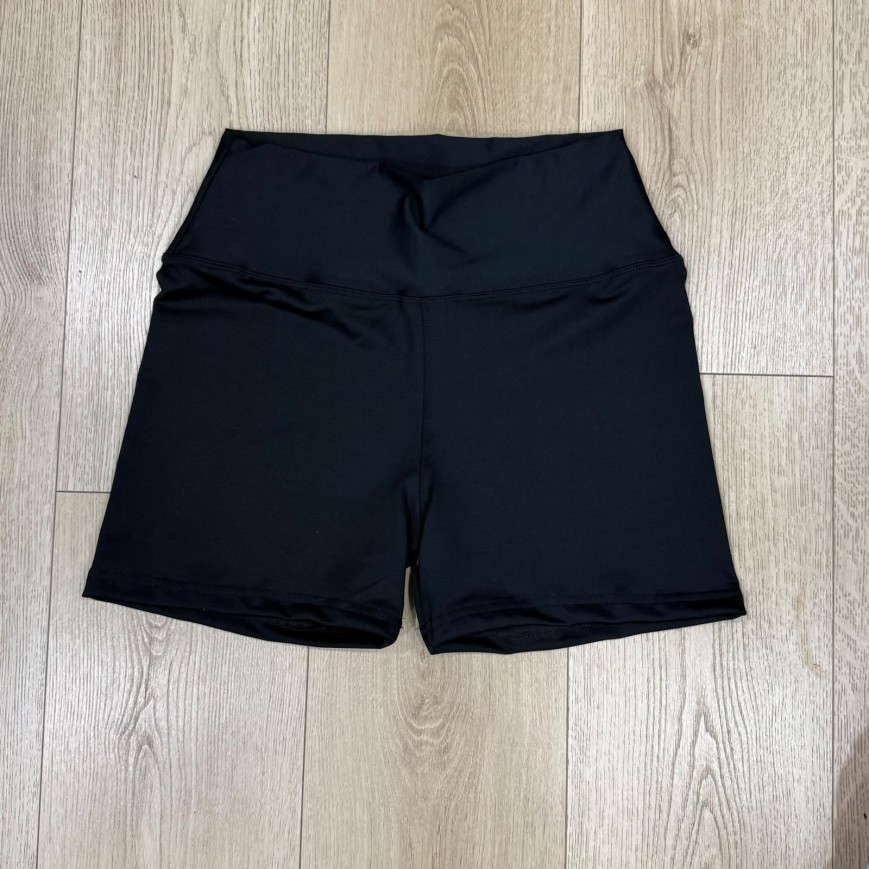 SHORT NEGRO BASICO LYCRA