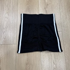 SHORT DOBLE RAYA COSTADO