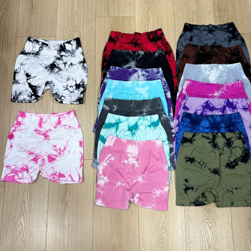 SHORT EN V BATIK